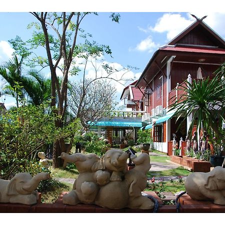 Grand Lanna Hotel Chiang Mai Esterno foto