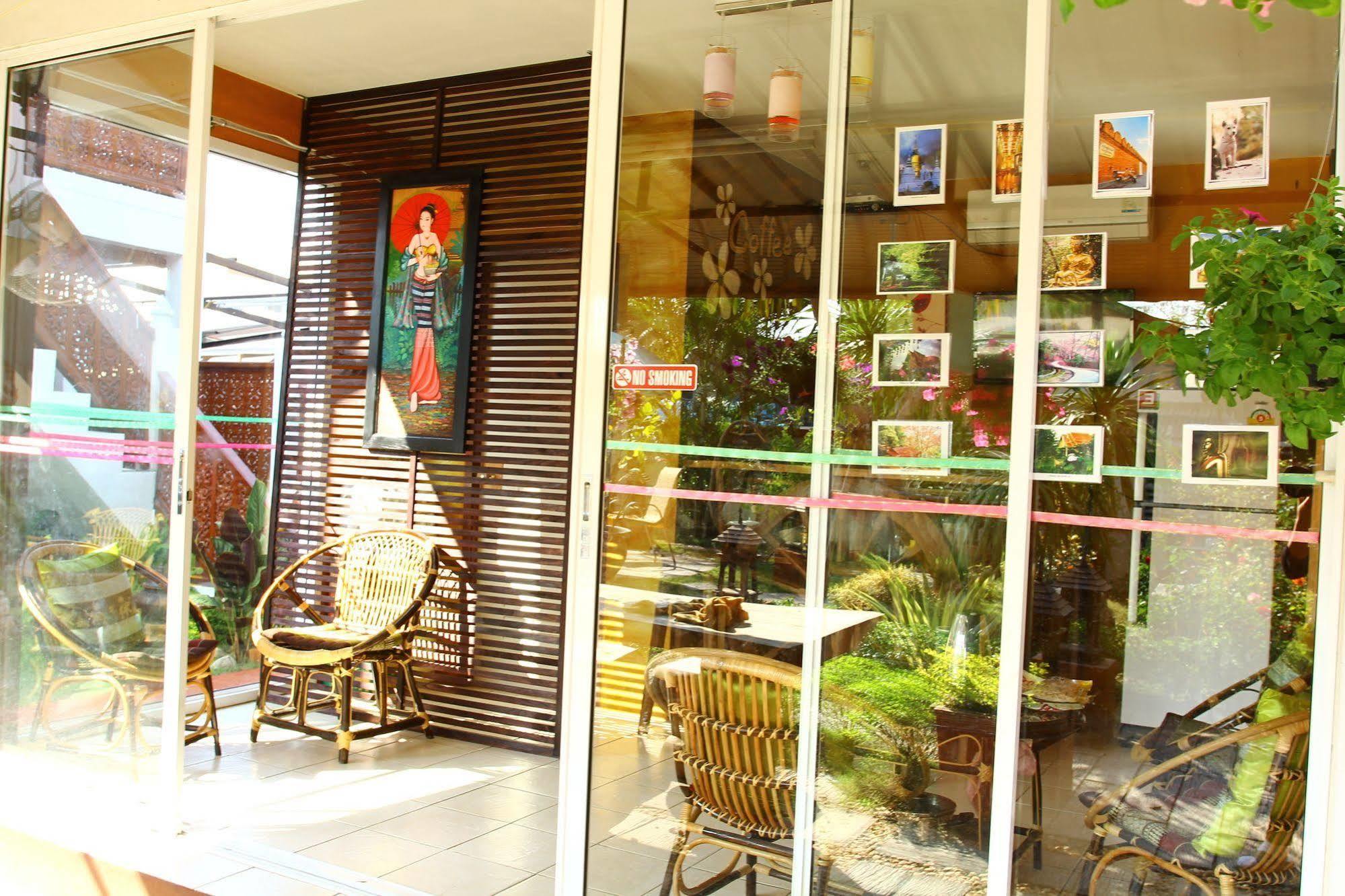 Grand Lanna Hotel Chiang Mai Esterno foto