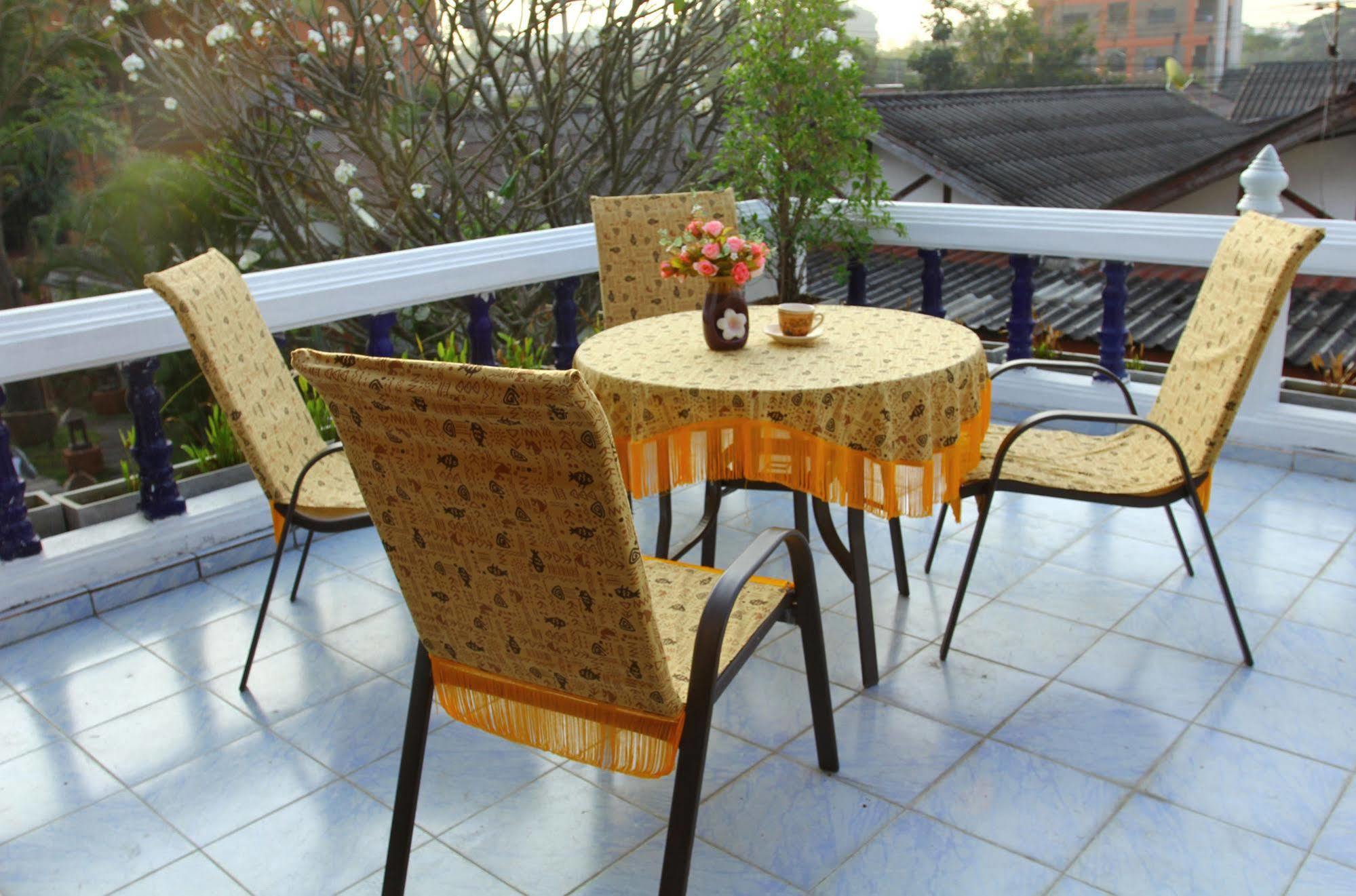 Grand Lanna Hotel Chiang Mai Esterno foto