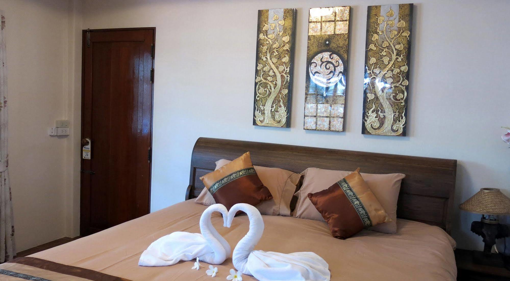 Grand Lanna Hotel Chiang Mai Esterno foto